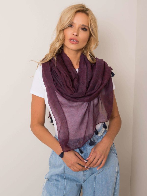 Burgundy patterned scarf with fringes