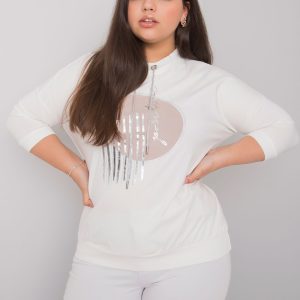 Ecru blouse plus size with Bella applique