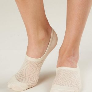 Beige women's feet