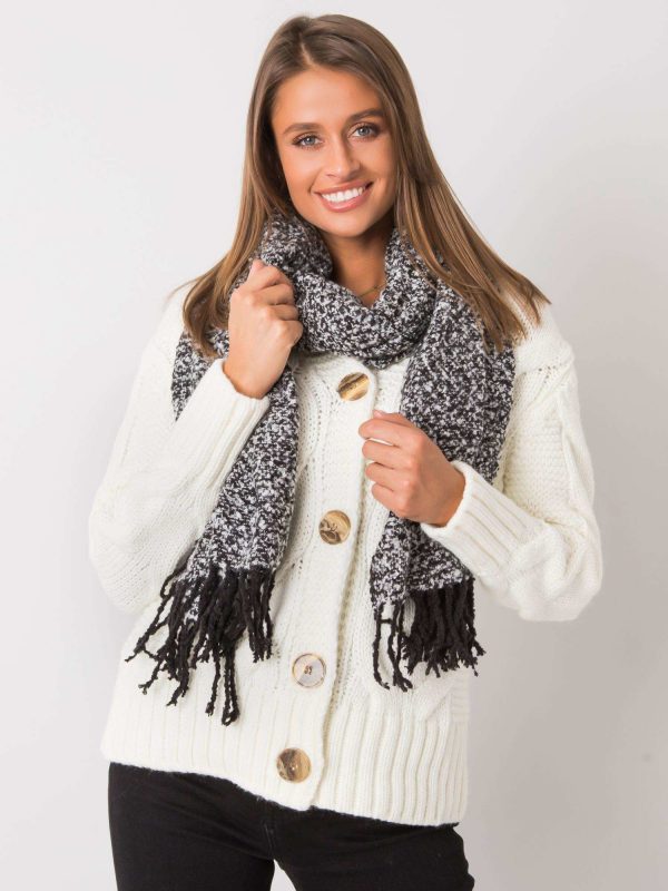 Black and white scarf with fringes