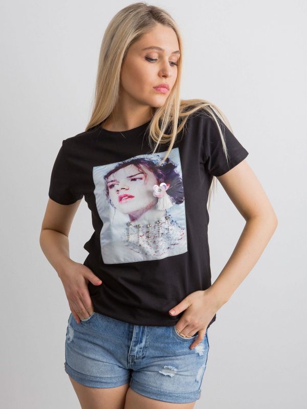 Black T-shirt for women