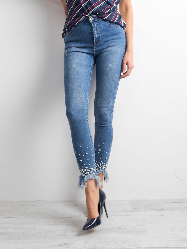 Blue skinny jeans with pearls