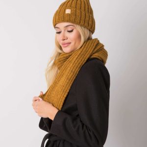 Dark yellow winter set with hat and scarf Rubby RUE PARIS