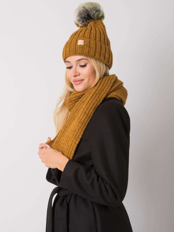 Dark yellow winter set with hat and scarf Rubby RUE PARIS