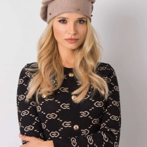 Dark beige beret with pearls