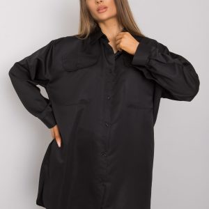 Cathy's black oversize shirt