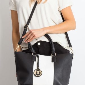 Black shopper bag with detachable strap