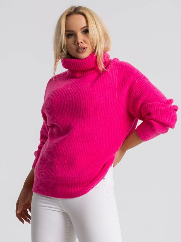 Hannah's pink plus size sweater