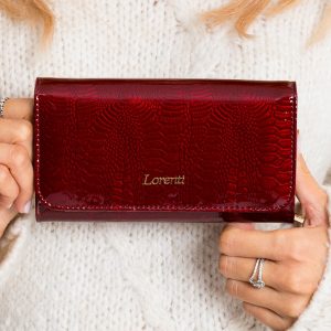 Dark red lacquered wallet with pattern