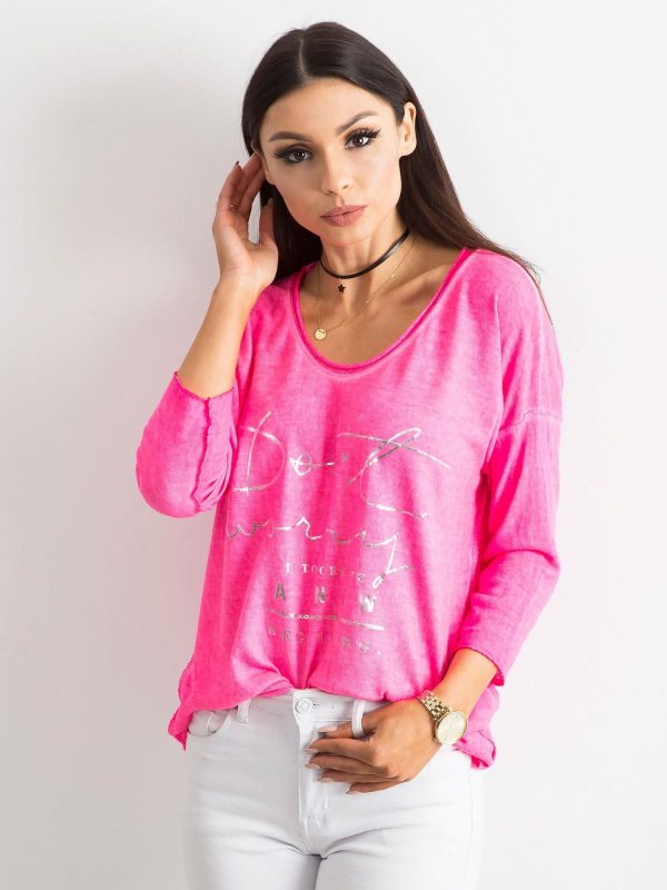 Fluo pink V-neck blouse with inscription