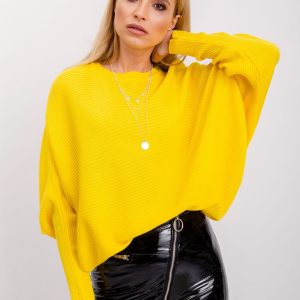 RUE PARIS Yellow Sweater Pose