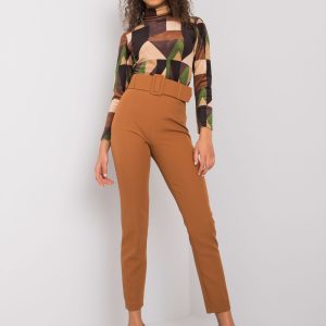 Light brown trousers with Aurella belt