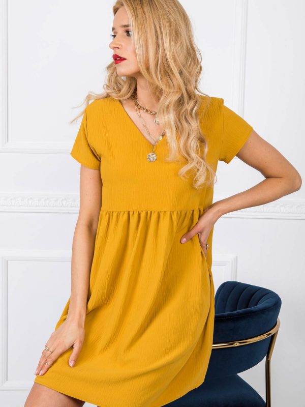 Erin RUE PARIS mustard dress