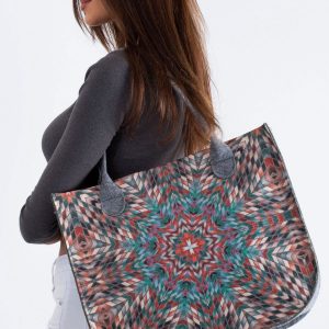 Grey felt bag with geometric print