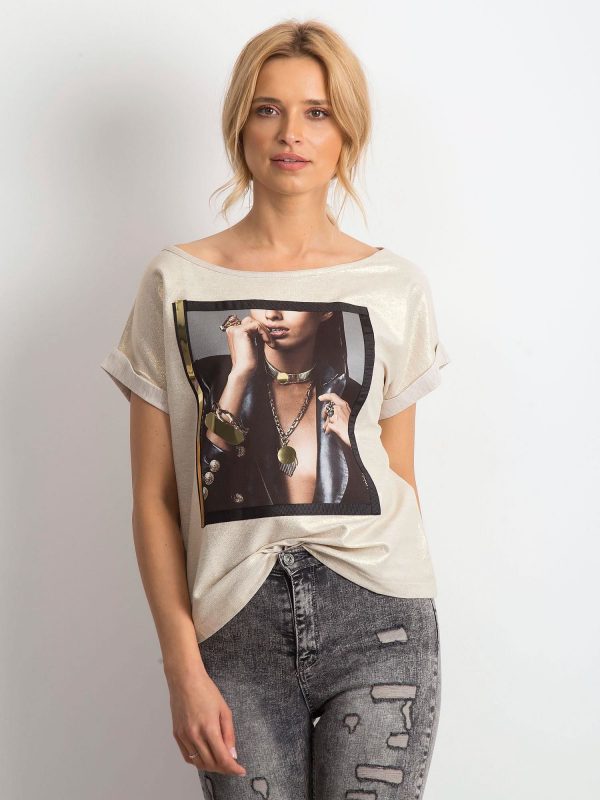 Beige T-shirt Captivate