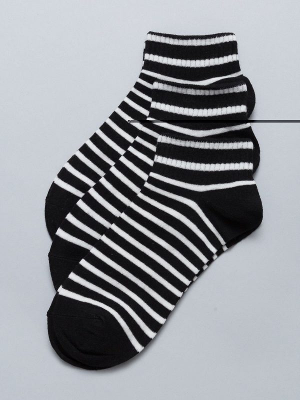 Black striped short socks 3 pack