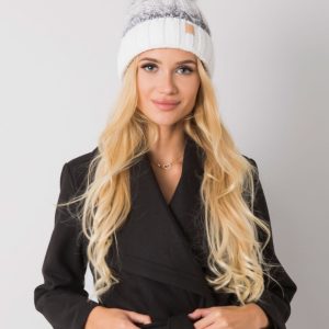 White winter hat with tassel Ally RUE PARIS