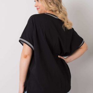 Black plus size blouse with Billi applique