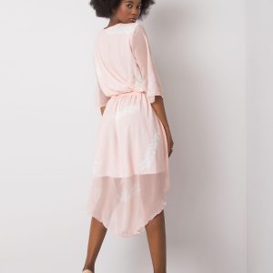 Yareli's light pink dress