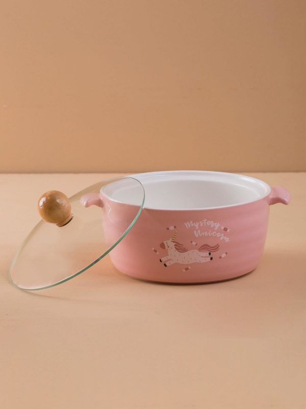 Light pink bowl with lid