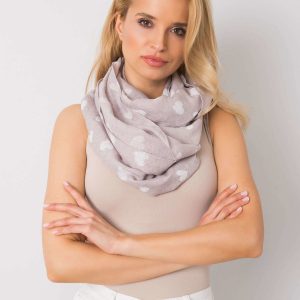 Grey scarf with hearts print