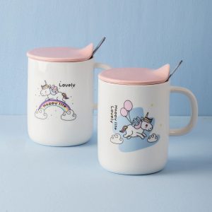 Ecru-pink mug with print