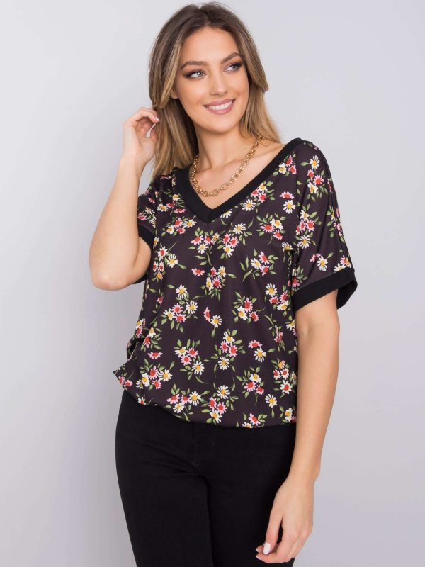 Black blouse with flowers by Leni