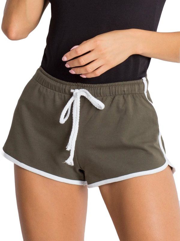 Khaki shorts Politeness