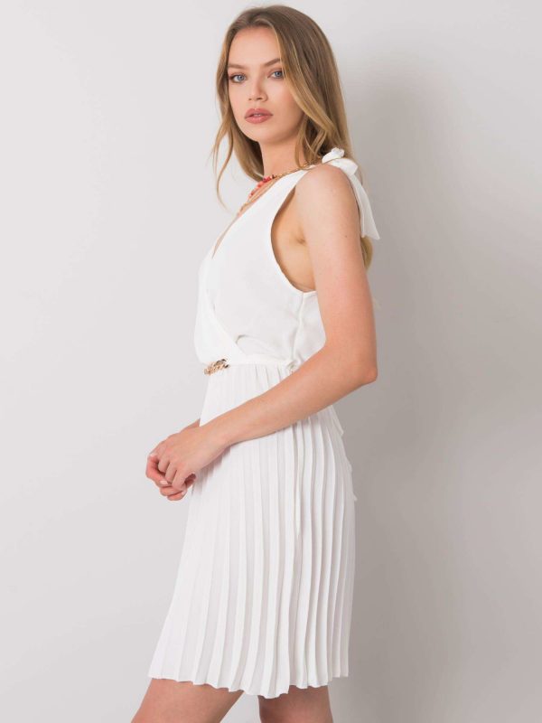 Brittany's white casual dress