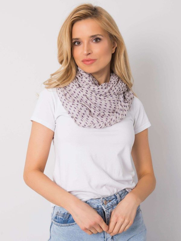 Light gray scarf with hearts