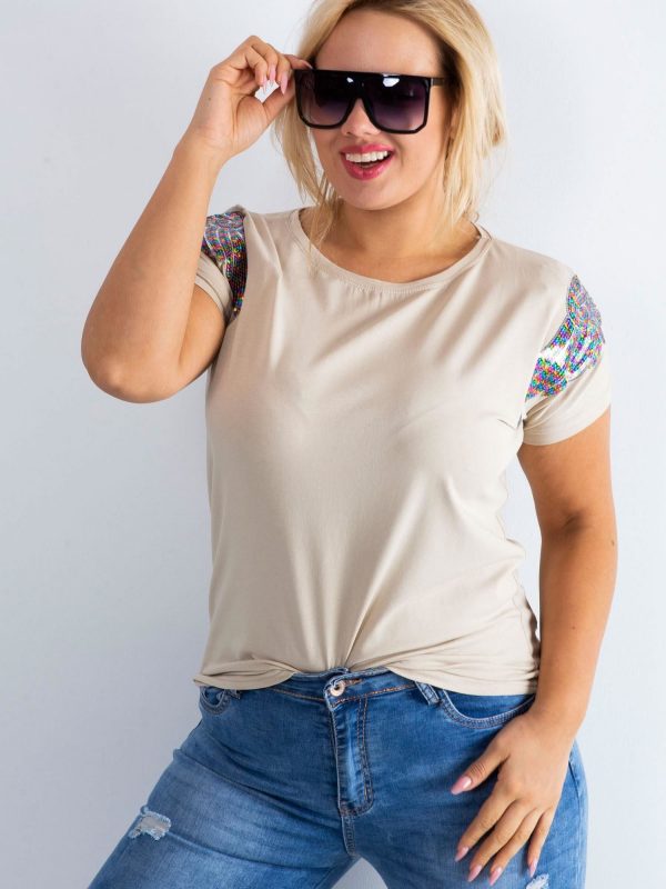 Beige T-shirt Magically PLUS SIZE