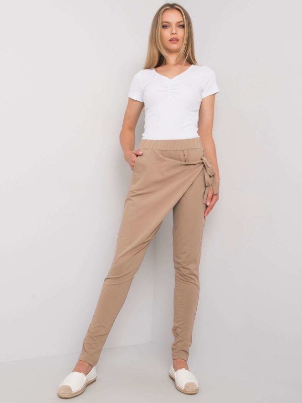 Beige sweatpants with binding Arantaxa