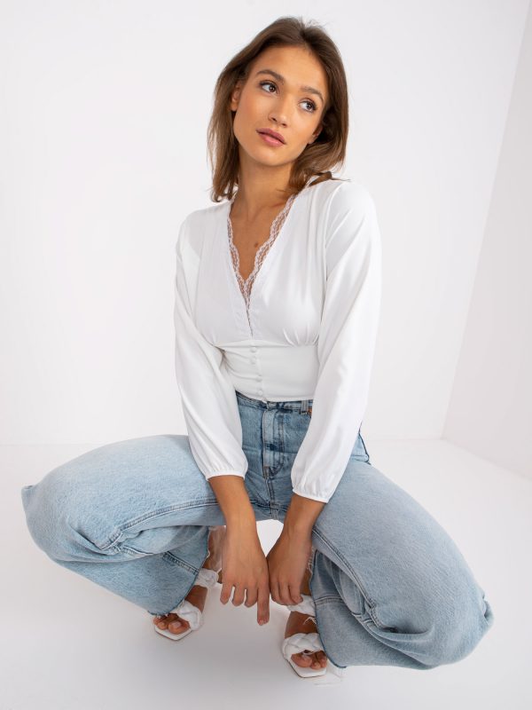 White short blouse with lace Agathe