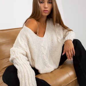 Wholesale Ecru sweater with braids with wool OH BELLA