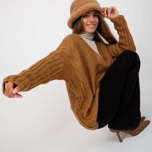 Wholesale Oversize camel V-neck sweater OCH BELLA