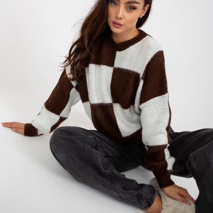 Wholesale Brown and White Loose Classic Sweater with Round Neck