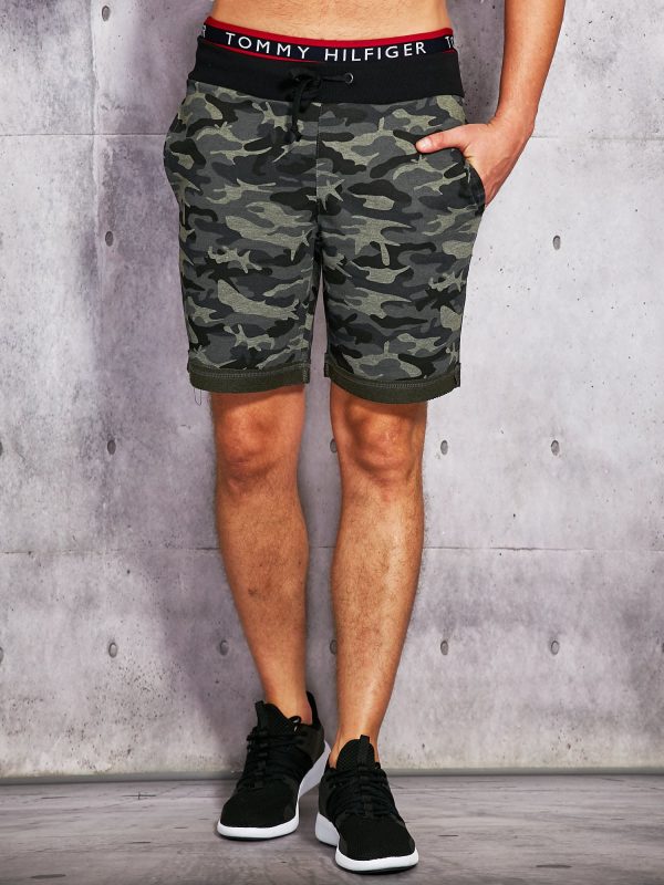 Wholesale Men's shorts in military khaki style