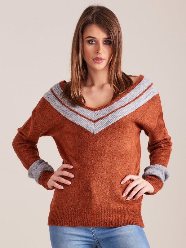 Wholesale Brown V-neck sweater