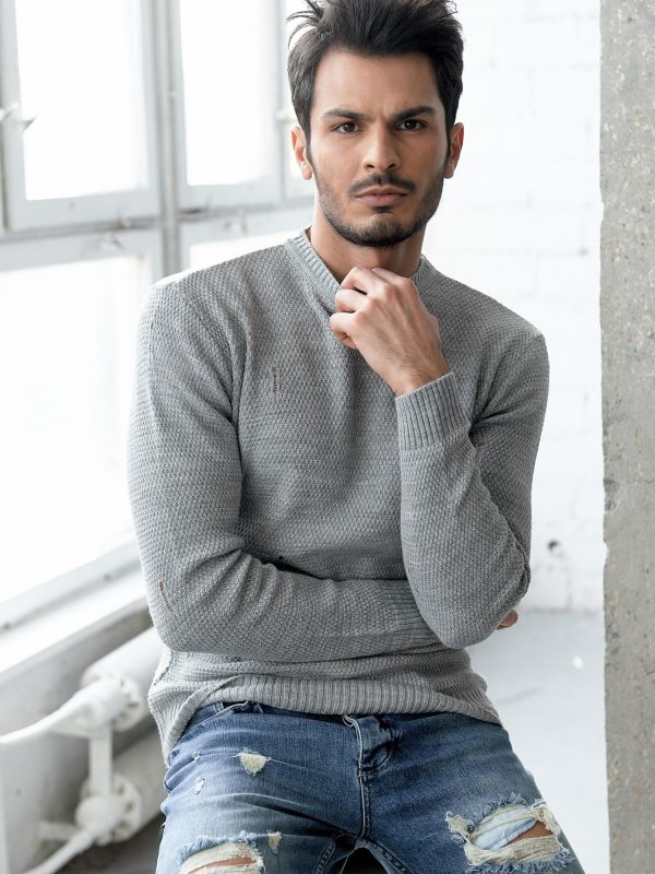 Wholesale Grey knitted men's sweater