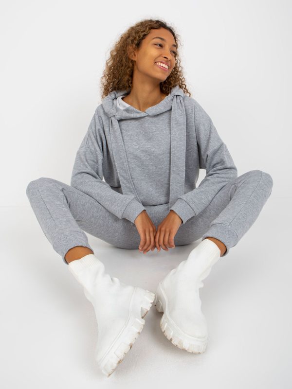 Wholesale Grey two-piece sweatsuit set with trousers