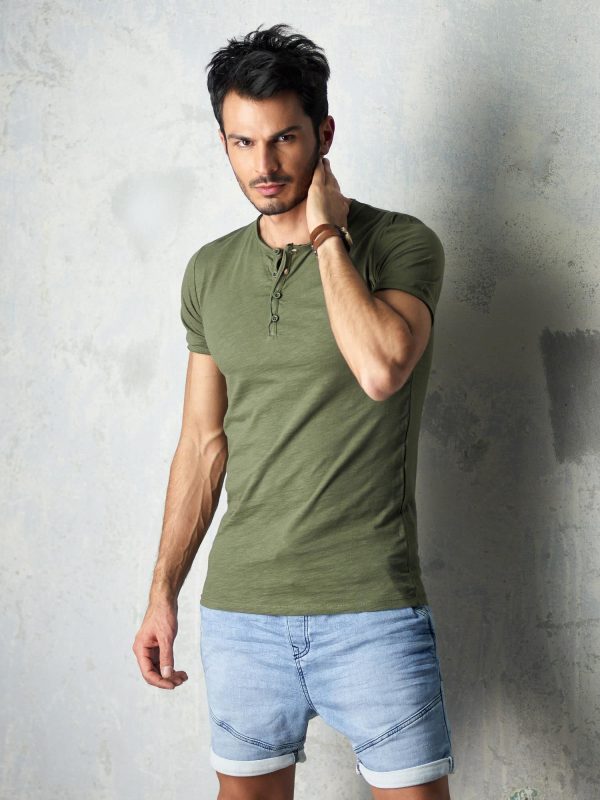 Wholesale Khaki T-shirt for men with buttons
