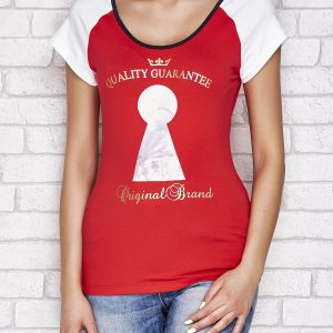 Wholesale T-shirt with print and cutout on the back coral