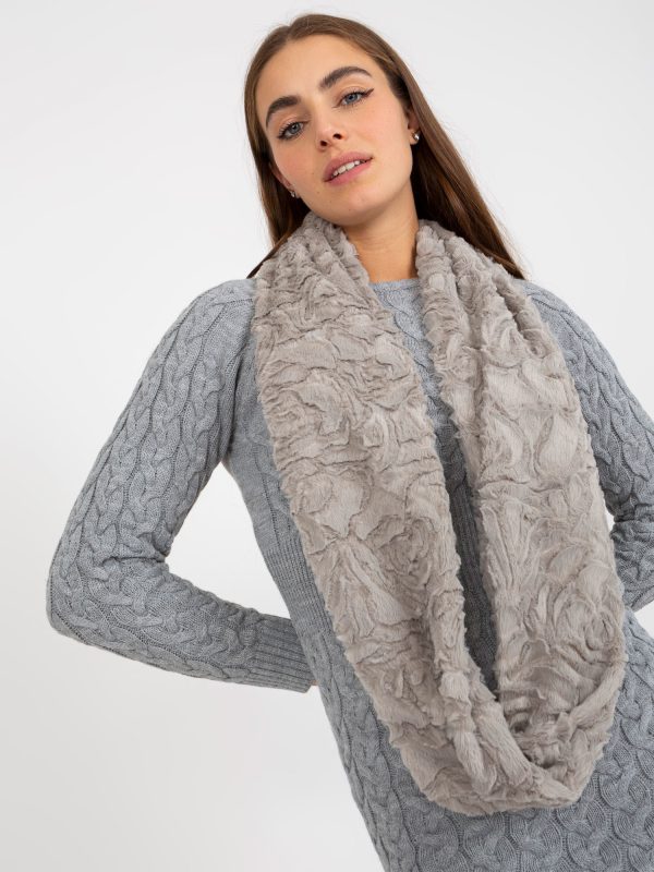 Wholesale Grey Women's Faux Fur Chimney