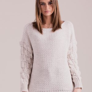 Wholesale Beige sweater with braided sleeves