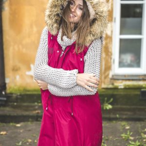 Wholesale Longer vest with fur collar burgundy