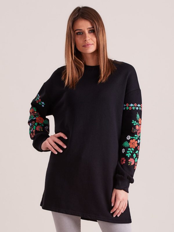 Wholesale Black oversize sweatshirt tunic with print on the sleeves