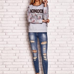 Wholesale Grey sweatshirt with floral motif and inscription LONDON 38