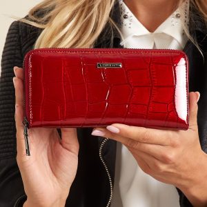 Wholesale Red Patent Ladies Leather Wallet