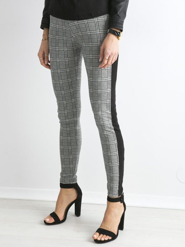 Wholesale Grey plaid leggings with stripes