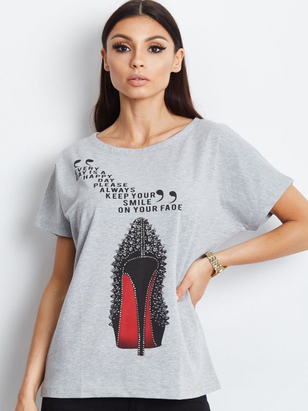 Wholesale Light gray t-shirt with high heel